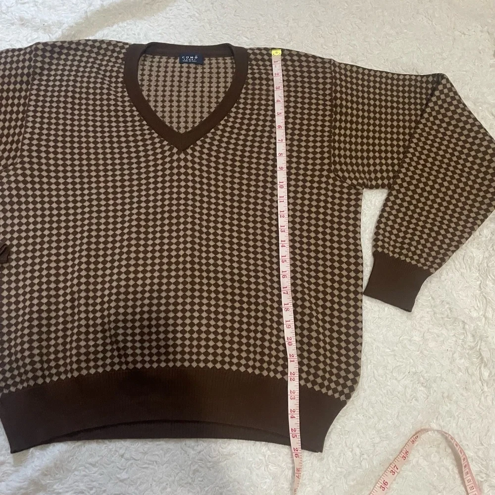 Como Sport Brown Houndstooth V-Neck Sweater